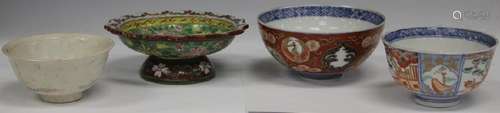 LOT OF (4) CHINESE & JAPANESE BOWLS