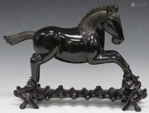 CHINESE BLACK AMBER HORSE WITH STAND
