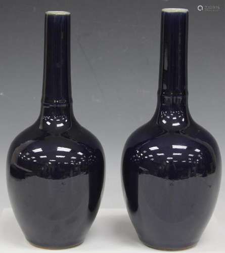 PAIR OF CHINESE COBALT BLUE PORCELAIN VASES, 10