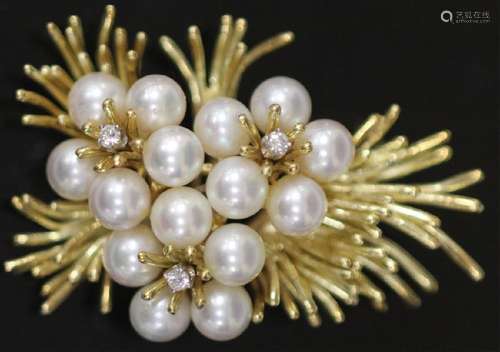 PEARL & DIAMOND18KT YELLOW GOLD PIN