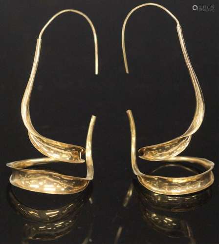 PAIR OF 14KT YELLOW GOLD EARRINGS