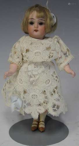 SIMON & HALBIG BISQUE DOLL, 6 1/4