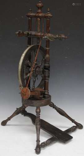 19TH C. SPINNING WHEEL, 25