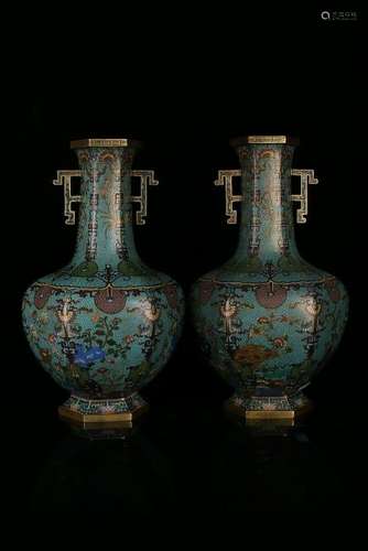 A PAIR OF GILT-BRONZE CLOISONNE ENAMEL VASES.MARK OF