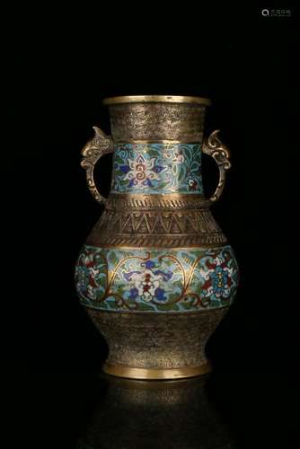 A GILT-BROZE CLOISONNE ENAMEL VASE.QING DYNASTY