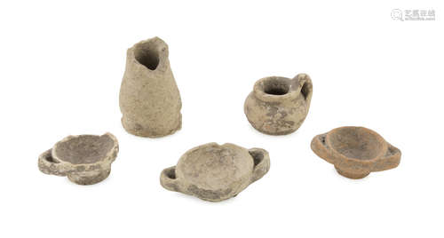 FIVE MINIATURE VASES, 5TH-4TH CENTURY B.C. in clay. Entire. h. cm. 2-6 The find is reported to the