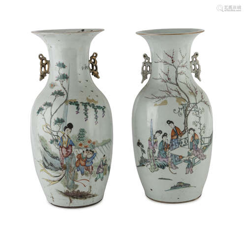 PAIR OF PORCELAIN VASES IN POLYCHROME ENAMELS, CHINA EARLY 20TH CENTURY decorated with children