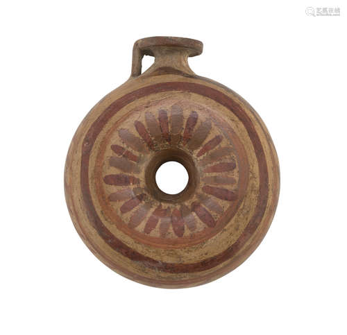 ETRUSCAN FLASK CORINZIA, 20TH CENTURY in decorated clay. h. cm. 9. The find is reported to the