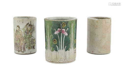 THREE BRUSH HOLDERS IN POLYCHROME ENAMELLED PORCELAIN, CHINA 20TH CENTURY decorated with