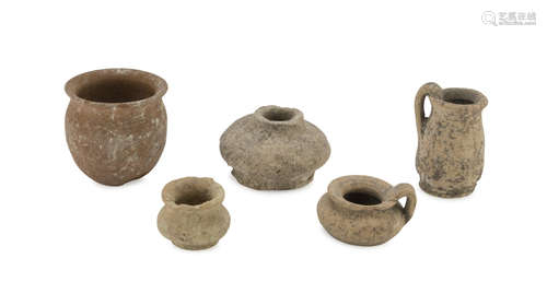 FIVE MINIATURE VASES, 5th-4th CENTURY B.C. in clay. Entire. Height cm. 3-6. The find is reported