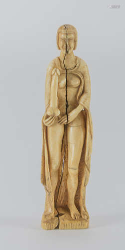 GERMAN SCULPTOR, EARLY 16TH CENTURY Female figure Sculpture in ivory, cm. 20 x 6 x 4 Provenance