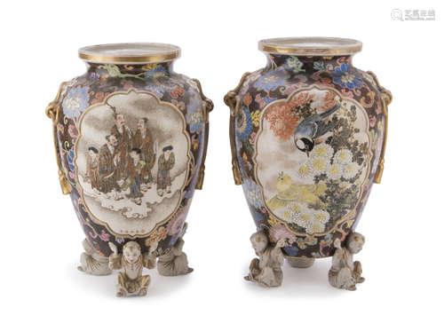 A PAIR OF CERAMIC VASES IN POLYCHROME ENAMELS, JAPAN FIRST HALF OF THE 20TH CENTURY decorated with