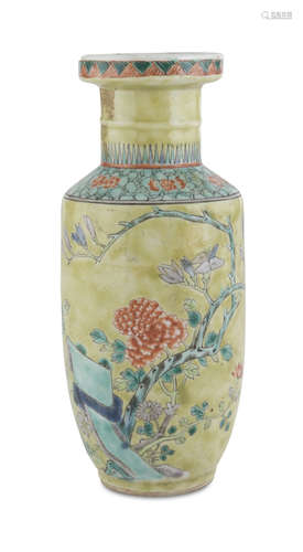 PORCELAIN VASE IN POLYCHROME ENAMELS, CHINA 20TH CENTURY decorated on yellow ground with peonies,