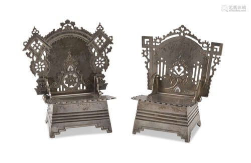 A PAIR OF SILVER SALTCELLARS, PUNCH MOSCOW 1908/1926 shaped to chairs, with backs pierced to front