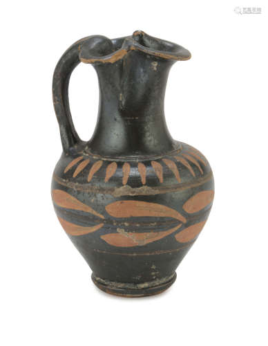 BLACK VARNISH APULIAN OINOCHOE, 4th-3rd CENTURY B.C. in beige clay and shining black varnish,
