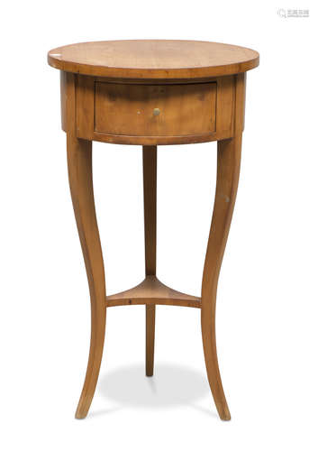 SMALL TABLE IN CHERRY TREE, FIRST HALF OF THE 19TH CENTURY with round tabouret top with one