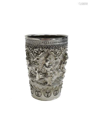 An Indian white metal beaker, height 11.5cm, diameter 8cm.