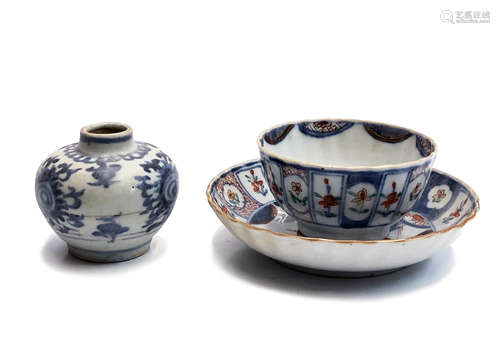 A Chinese porcelain tea bowl and saucer, 18th century,