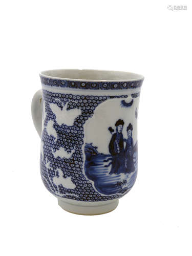 A Chinese export blue and white porcelain tankard, late 18th century,