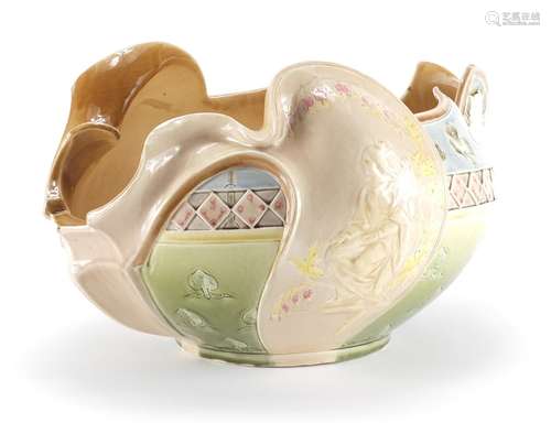 French Art Nouveau majolica pottery centre piece Choisy le roi, signed Saunier Graindorge, hand