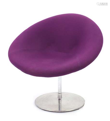 Artifort Globe lounge chair designed by Pierre Paulin, label to the underside, 77cm high : For