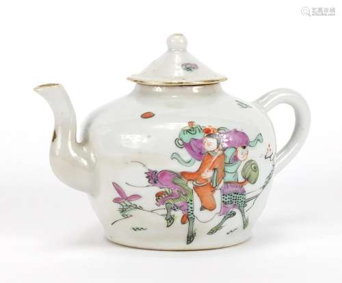 Chinese porcelain teapot hand painted in the famille rose palette with figures and a Qilin, 9.5cm