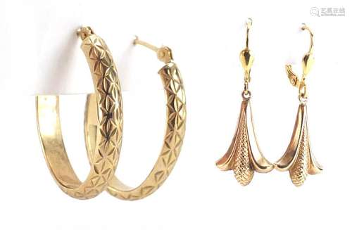 Two pairs of 9ct gold earrings, the hoops 2.5cm in diameter, approximate weight 2.9g : For Further