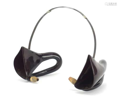 1920's Bakelite double ear trumpet by Mears with Military crows foot, 15cm high : For Further