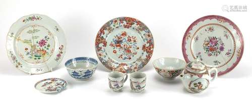 Chinese porcelain including a famille rose teapot, three famille rose plates and a footed blue and