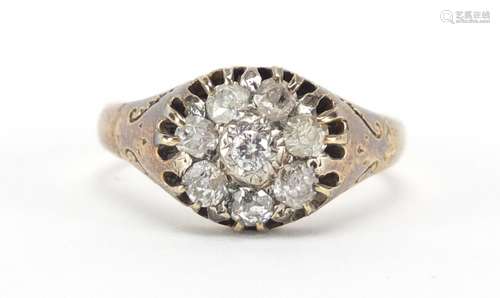 18ct gold diamond flower head ring, with engraved shoulders, size U, approximate weight 7.0g : For