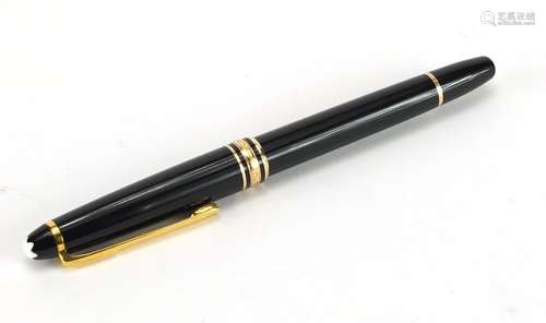 Montblanc Meisterstuck fountain pen with 4810 14k gold nib : For Further Condition Reports Please