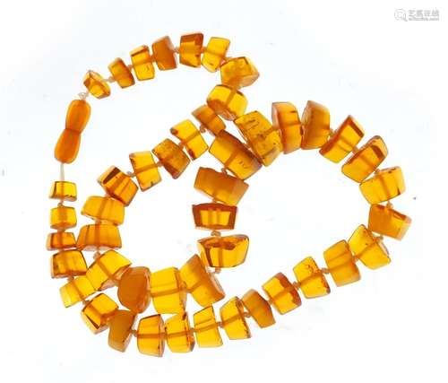 Amber coloured bead necklace, 46cm in length, approximate weight 51.4g : For Further Condition