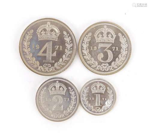 Elizabeth II 1971 Maundy coin set with case : For Further Condition Reports and Live Bidding