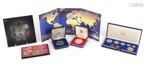 Proof and uncirculated coins including United States proof set and 1977 silver proof crown : For