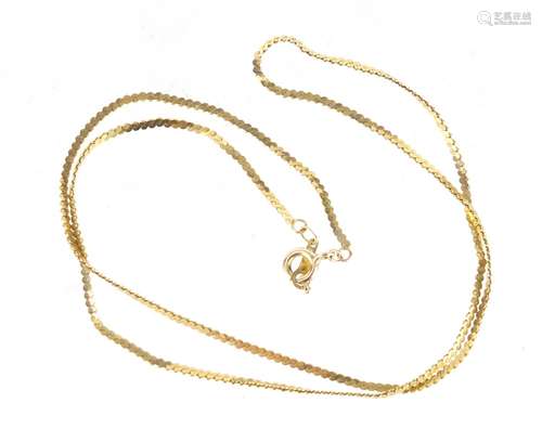 9ct gold flattened link necklace, 44cm in length, approximate weight 3.2g : For Further Condition