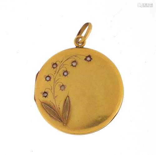 Antique continental unmarked gold pendant set with seed pearls, 2.6cm in diameter, approximate