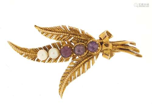 9ct gold amethyst and pearl floral spray brooch, 4..5cm in length, approximate weight 4.2g : For