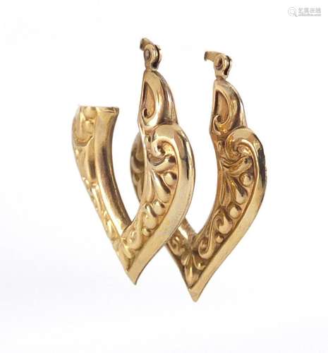 Pair of Victorian style 9ct gold earrings, 3.5cm in length, approximate weight 2.7g : For Further