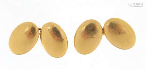 Pair of 18ct gold cufflinks by Goldsmiths and Silversmiths Company, approximate weight 7.2g : For