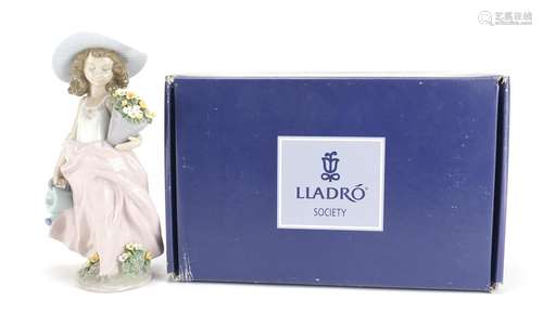 Lladro figurine A Wish Come True with box, numbered 7676, 24cm high : For Further Condition