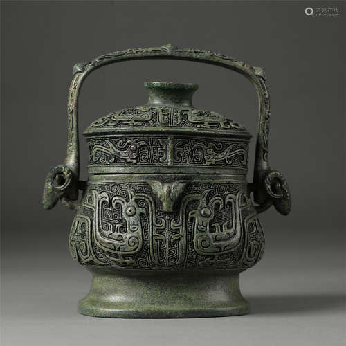 CHINESE ANCIENT BRONZE LONG HANDLED LIDDED KETTLE