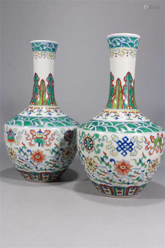 PAIR OF CHINESE PORCELAIN DOUCAI FLOWER VASES