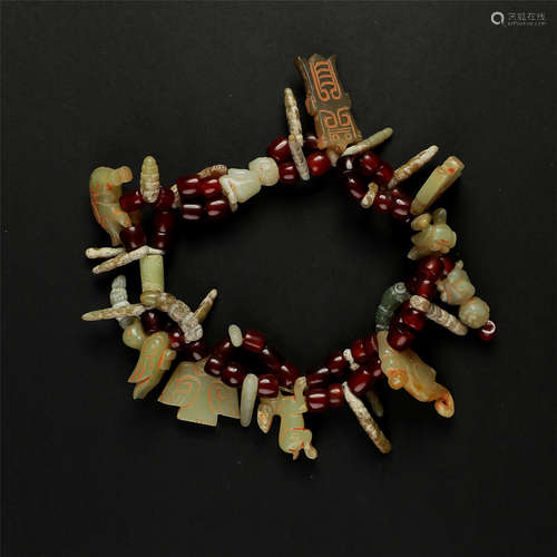 CHINESE AGATE JADE BRACELET