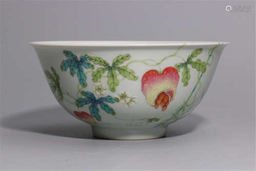 CHINESE PORCELAIN FAMILLE ROSE FLOWER BOWL