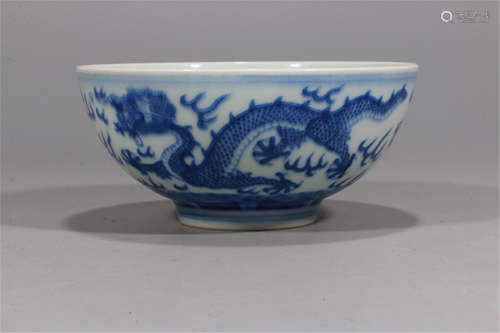 CHINESE PORCELAIN BLUE AND WHITE DRAGON BOWL