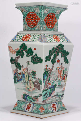 CHINESE PORCELAIN WUCAI FIGURES SQUARE VASE