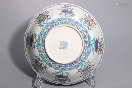 CHINESE PORCELAIN DOUCAI FLOWER BOWL