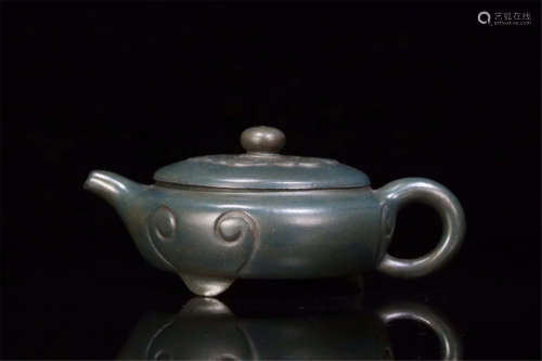 CHINESE YIXING ZISHA BLUE CLAY TEA POT