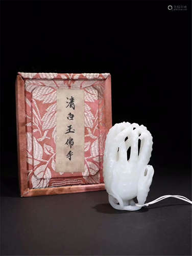 CHINESE WHITE JADE BUDDHA HAND TABLE ITEM