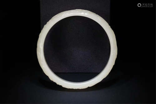 CHINESE WHITE JADE ARM BANGLE